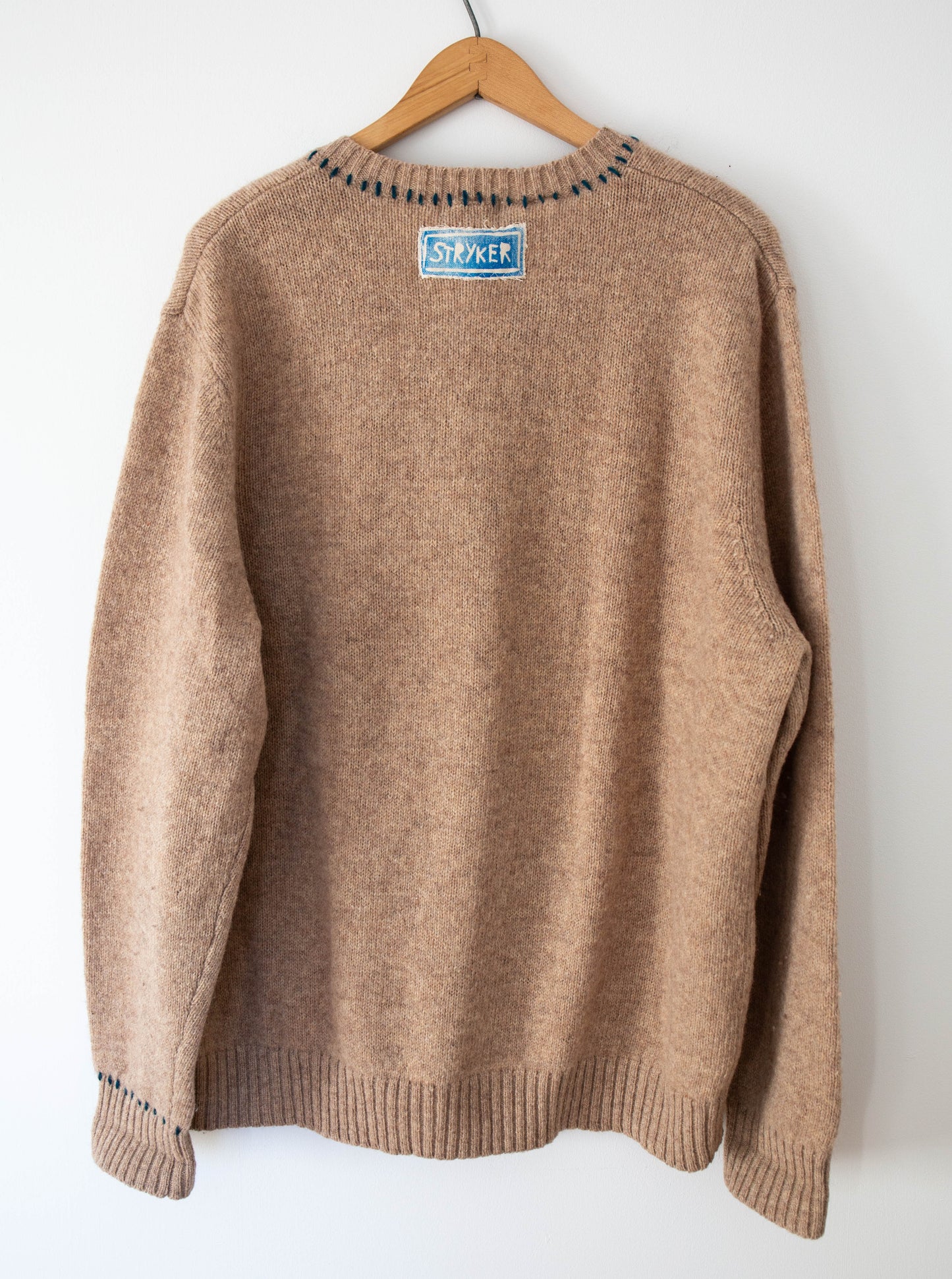 Natural Wave V-Neck Wool Sweater, XL