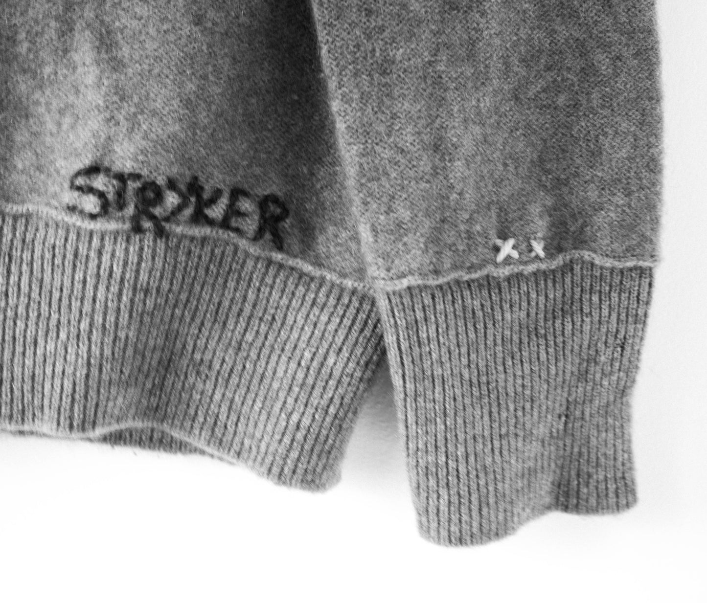 Fish Cashmere Sweater in Mauve, L