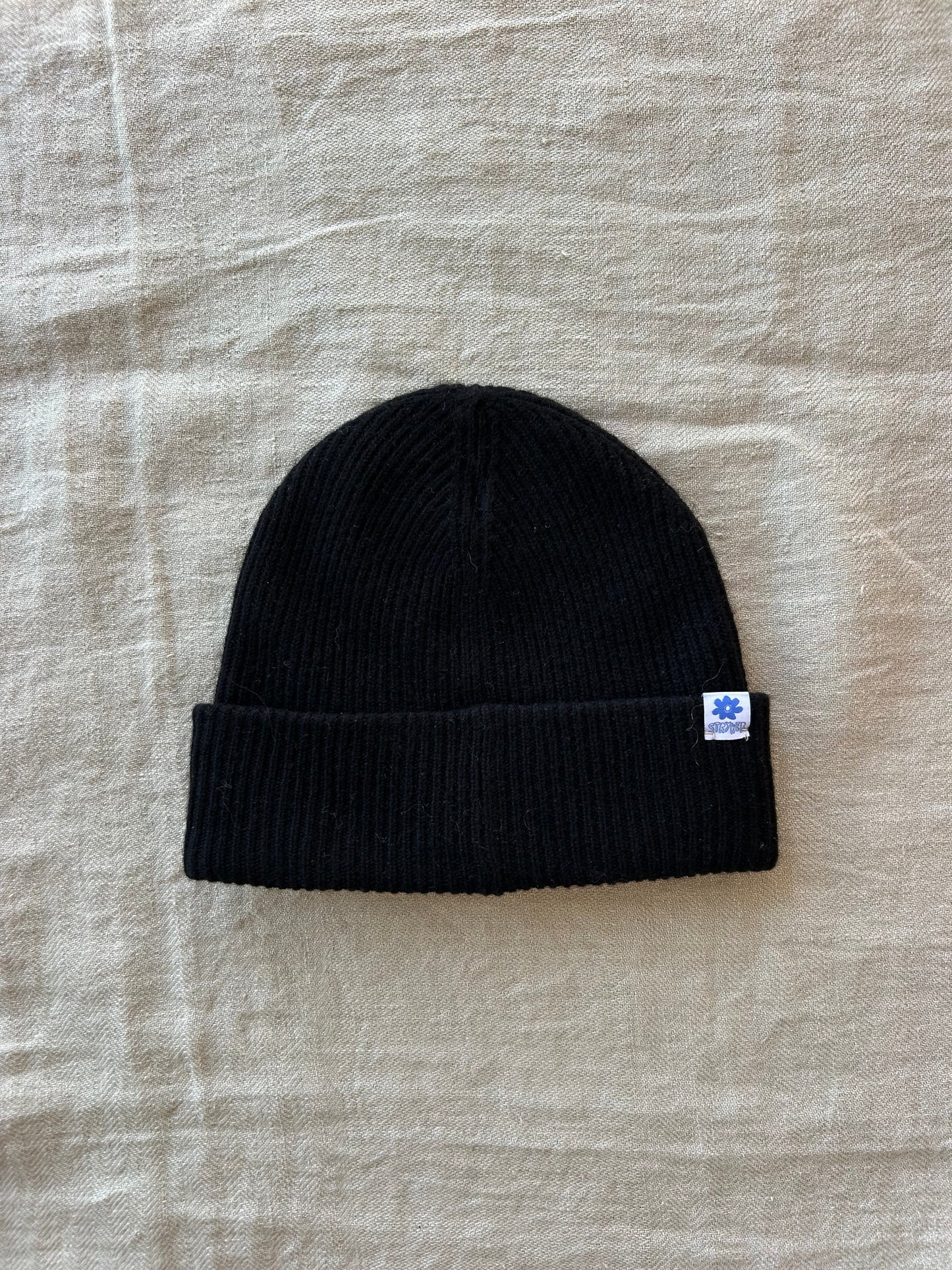 One-Of-A-Kind Flower Beanie, Black/Blue 2