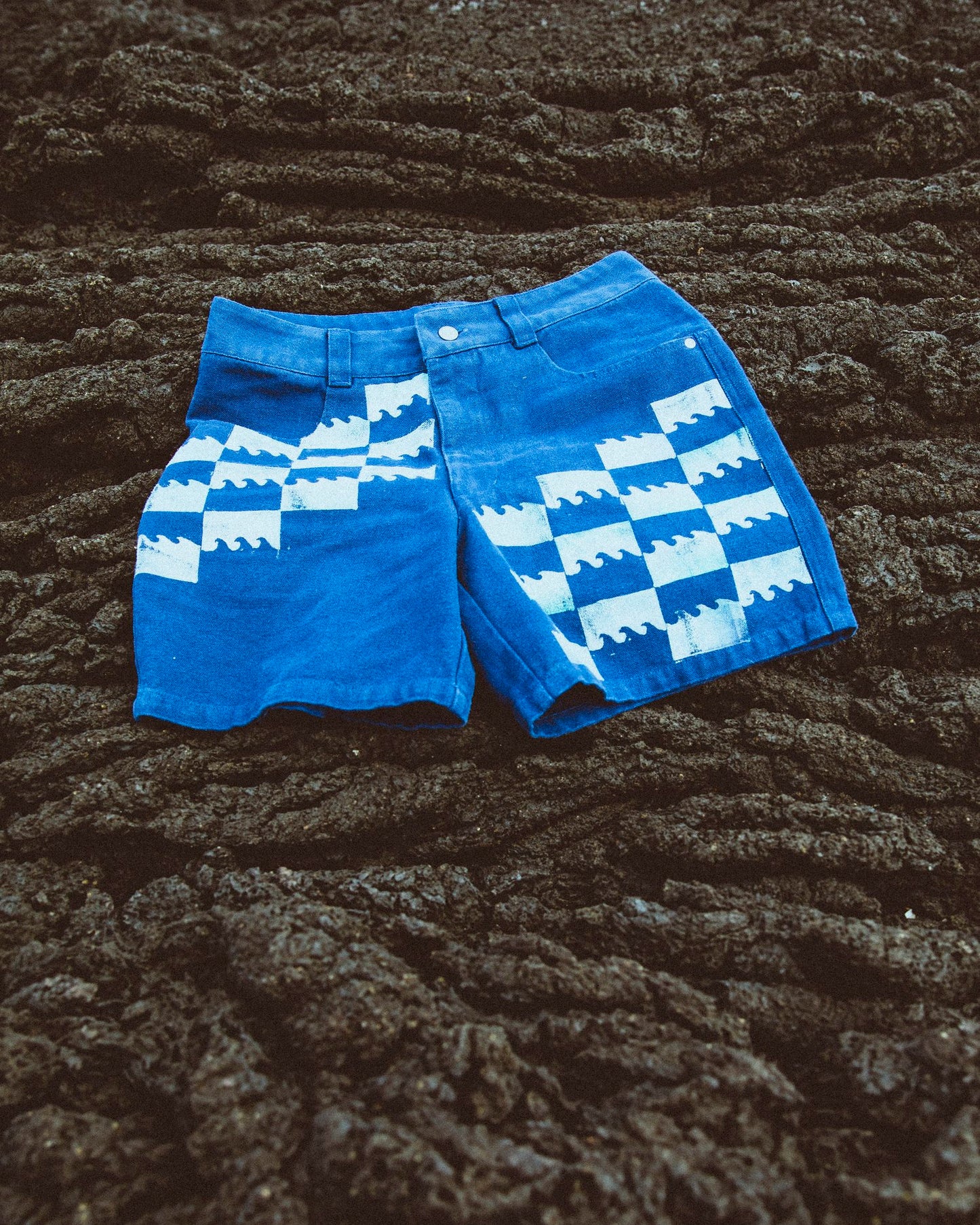 Wave Printed Utility Shorts